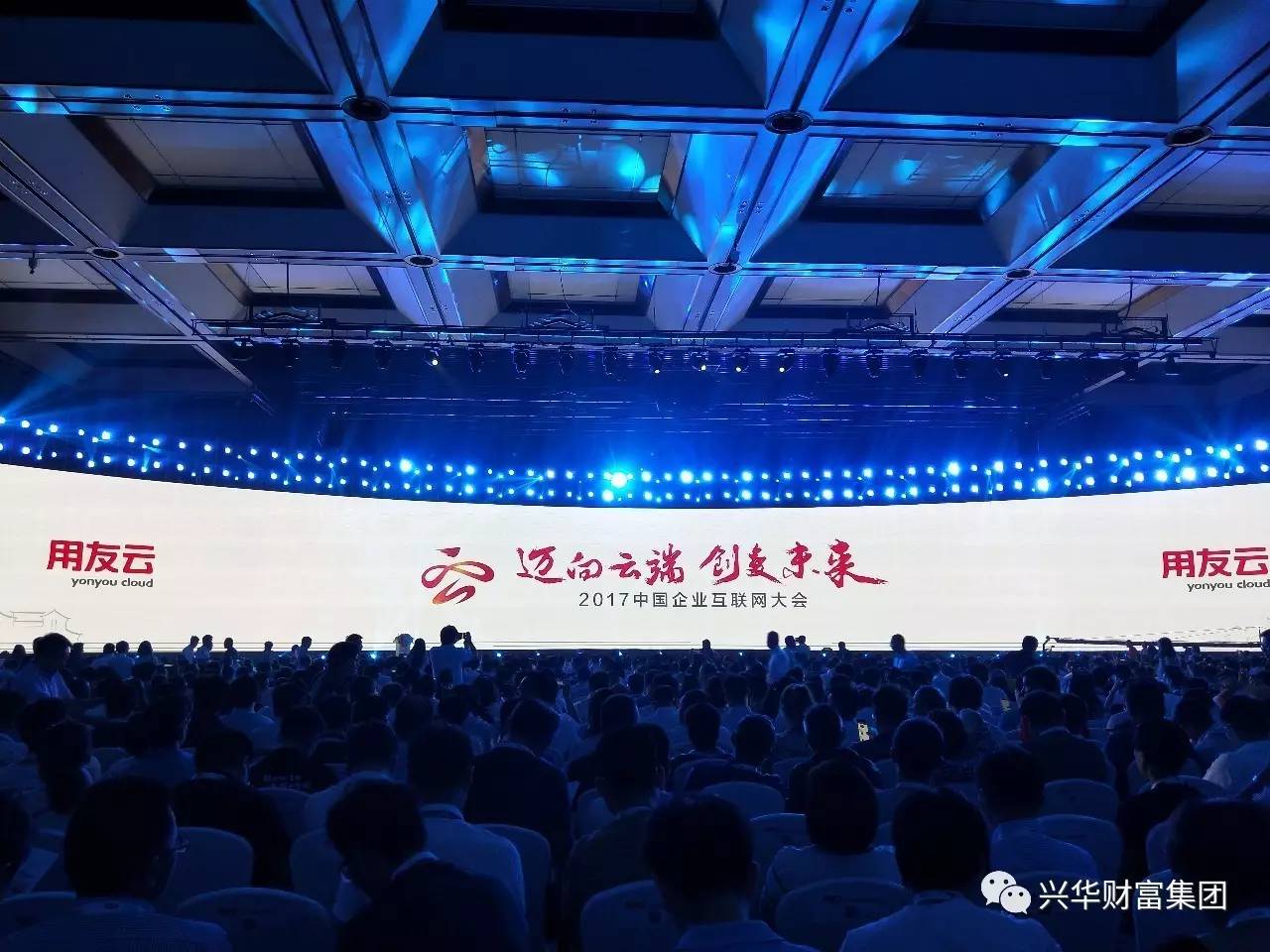 1545357876261.jpg 2017822103543527.jpg